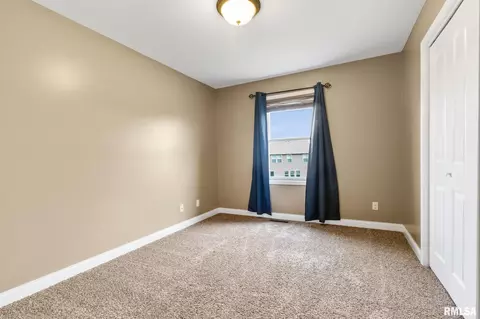 Bedroom - 1240 E Monroe St, Morton, IL 61550 photo 4 of 11