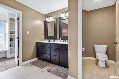 Bath - 1240 E Monroe St, Morton, IL 61550 photo 3 of 8