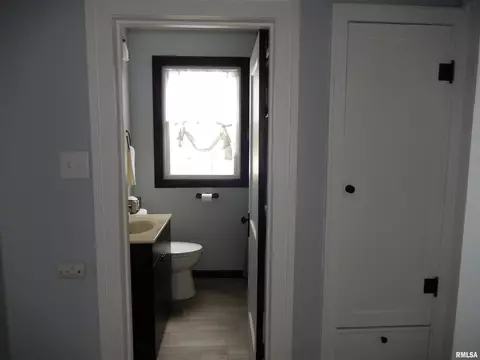 437 S Madison St, Macomb, IL 61455 photo 24
