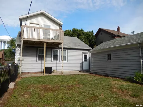 437 S Madison St, Macomb, IL 61455 photo 33