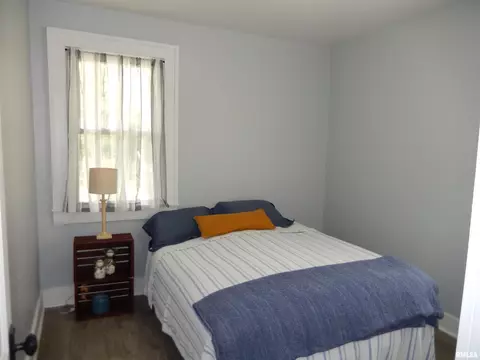 437 S Madison St, Macomb, IL 61455 photo 20