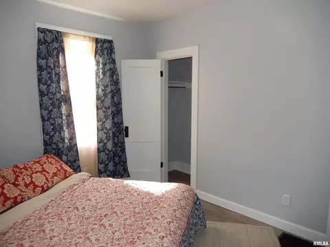 437 S Madison St, Macomb, IL 61455 photo 19