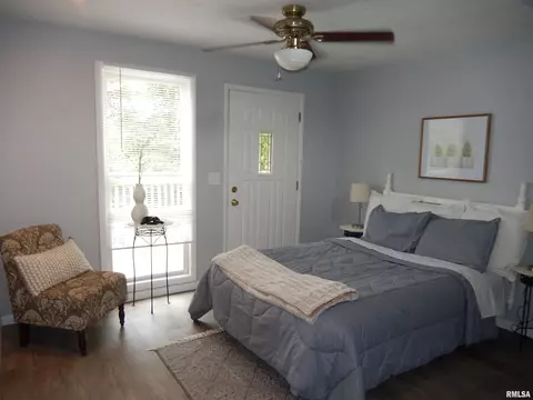 437 S Madison St, Macomb, IL 61455 photo 28