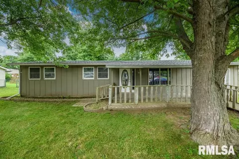 107 St Anthony Ct, South Pekin, IL 61564