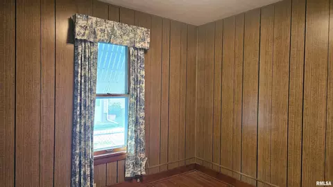 1359 E Chestnut St, Canton, IL 61520 photo 34
