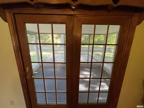 24524 E Oak Park Rd, Canton, IL 61520 photo 26
