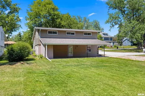601 W Broad St, Roanoke, IL 61561 photo 25