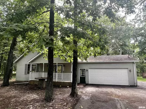 277 Sherwood Cir, Dahinda, IL 61428