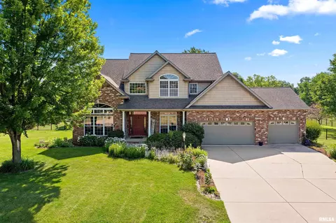 7420 N Honeysuckle Ct, Brimfield, IL 61517