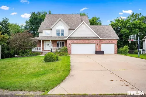 232 Karagen Cir, Germantown Hills, IL 61548