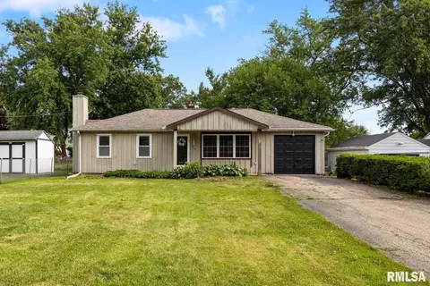 714 Shenandoah Dr, Peoria, IL 61614