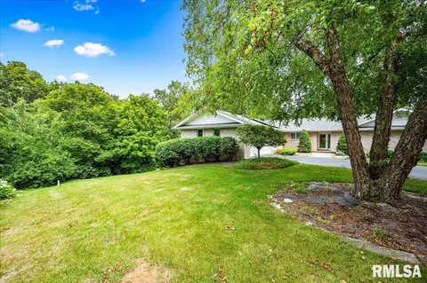 Exterior - 7403 W Harvest Dr, Mapleton, IL 61547 photo 7 of 7