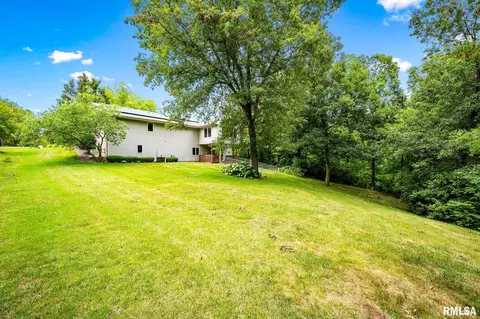 Exterior - 7403 W Harvest Dr, Mapleton, IL 61547 photo 6 of 7