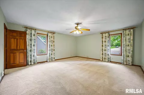 Bedroom - 7403 W Harvest Dr, Mapleton, IL 61547 photo 1 of 4