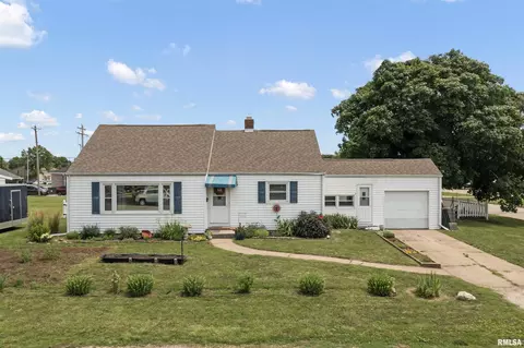 304 N 5th St, Chillicothe, IL 61523