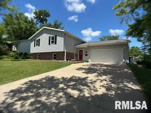 129 Pontiac Rd, Marquette Heights, IL 61554