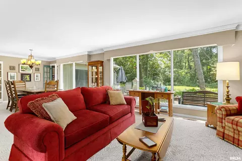Living - 427 W Rain Tree Rd, Dunlap, IL 61525 photo 1 of 5