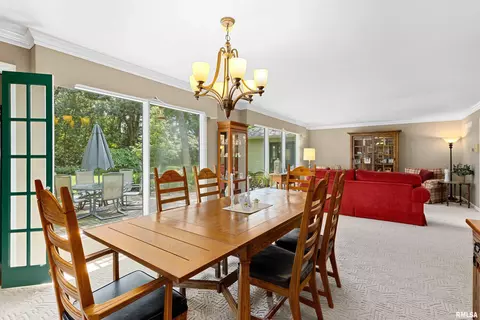 Dining - 427 W Rain Tree Rd, Dunlap, IL 61525 photo 1 of 4