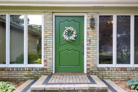 Entry Way - 427 W Rain Tree Rd, Dunlap, IL 61525 photo 1 of 4