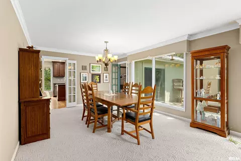 Dining - 427 W Rain Tree Rd, Dunlap, IL 61525 photo 2 of 4