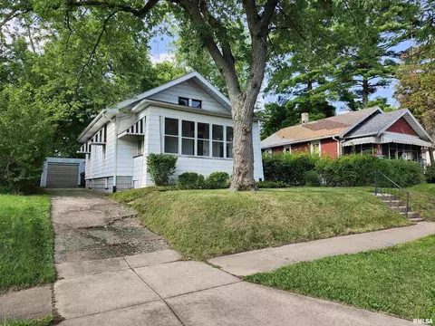 1001 W Virginia Ave, Peoria, IL 61604