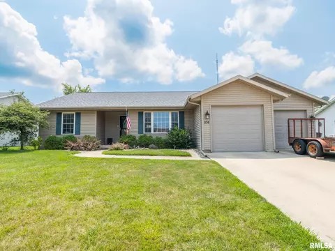 104 Elmridge Cir, East Peoria, IL 61611