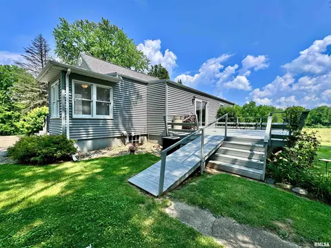 Exterior - 2014 E Santa Fe Rd, Chillicothe, IL 61523 photo 12 of 29