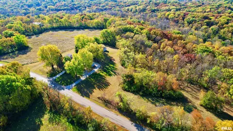 2014 E Santa Fe Rd, Chillicothe, IL 61523