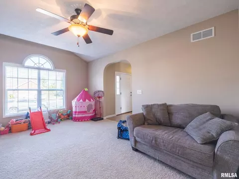 Living - 845 Stonebridge Dr, Metamora, IL 61548 photo 5 of 7