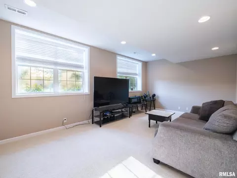 Other - 845 Stonebridge Dr, Metamora, IL 61548 photo 5 of 9