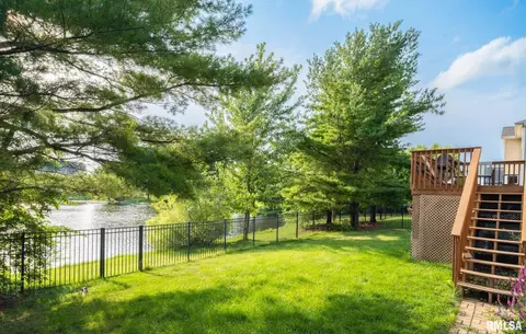 Exterior - 845 Stonebridge Dr, Metamora, IL 61548 photo 5 of 15