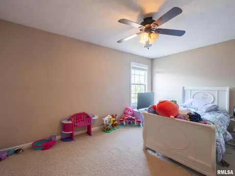 Bedroom - 845 Stonebridge Dr, Metamora, IL 61548 photo 6 of 9
