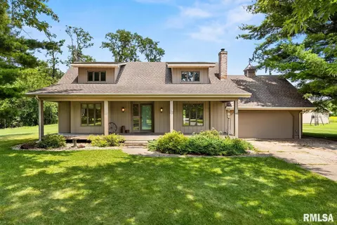 21208 N Blue Ridge Rd, Chillicothe, IL 61523