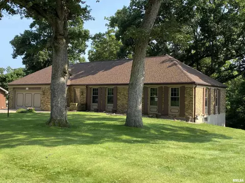 Exterior - 24515 E Oak Park Rd, Canton, IL 61520 photo 22 of 24