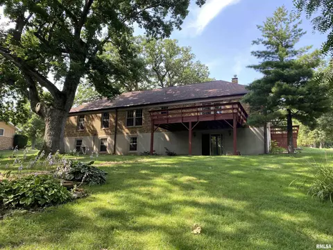 Exterior - 24515 E Oak Park Rd, Canton, IL 61520 photo 17 of 24