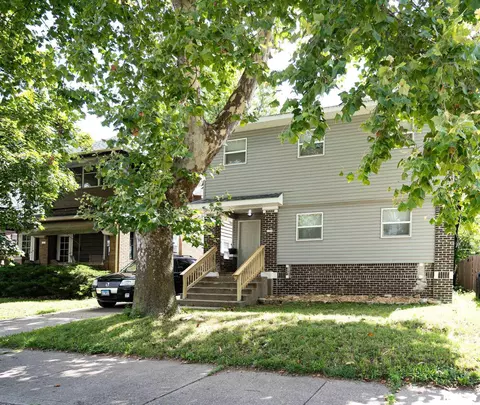 1208 N Frink St, Peoria, IL 61606