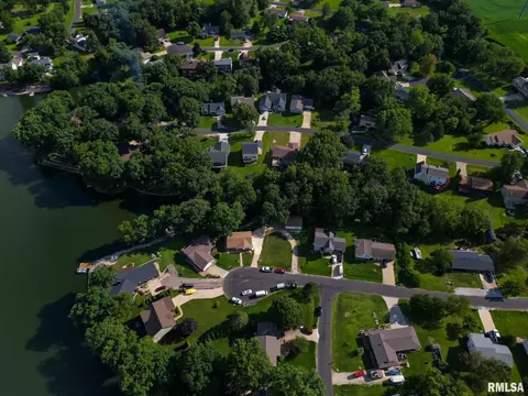 View/Area - 10408 W Prince Valiant Ct, Mapleton, IL 61547 photo 5 of 8