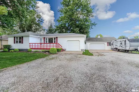 627 N Clauson Ct, Hanna City, IL 61536