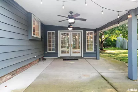 Exterior - 50 Waldheim Rd, Morton, IL 61550 photo 5 of 9