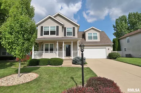 10500 N Churchill Dr, Peoria, IL 61615