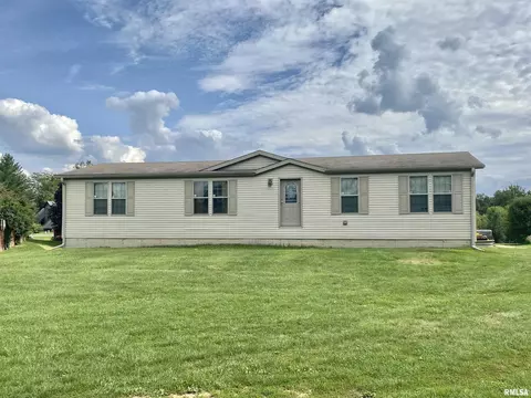 16232 E Lakeview Dr, Lewistown, IL 61542