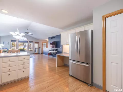 Other - 2108 W Jubilee Ln, Dunlap, IL 61525 photo 2 of 12