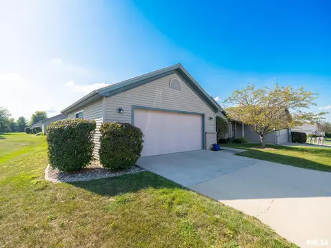 Exterior - 2108 W Jubilee Ln, Dunlap, IL 61525 photo 2 of 14