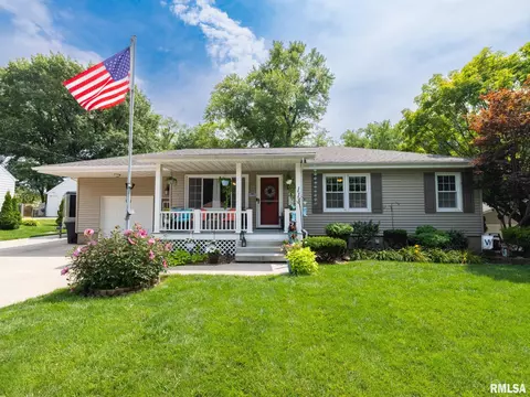 113 Lawndale Ave, Bartonville, IL 61607