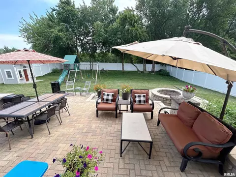 Exterior - 5820 W Brookmere St, Edwards, IL 61528 photo 6 of 16