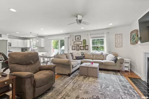Living - 5820 W Brookmere St, Edwards, IL 61528 photo 4 of 4