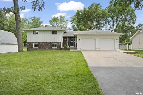 114 Kay Ct, East Peoria, IL 61611