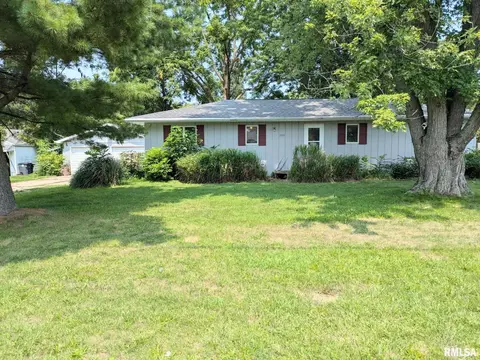 200 Pine St, East Peoria, IL 61611