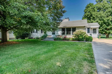 1816 S Main St, Princeton, IL 61356
