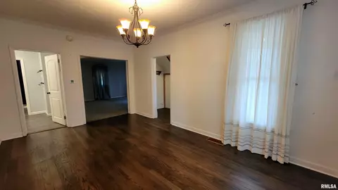 2922 W Main St, Edelstein, IL 61526 photo 11